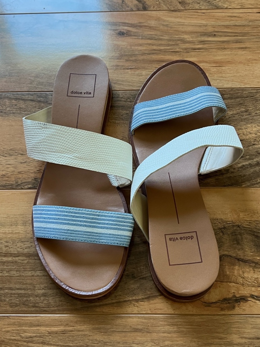 Dolce Vita White Double Strap Slide Sandals Blue Stripe Low Wedge 9